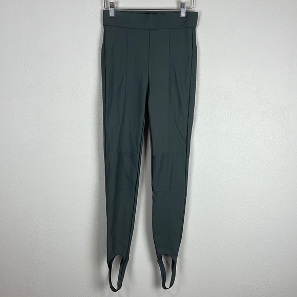 ZARA Topstitched Stirrup Leggings - Picture 2 of 7
